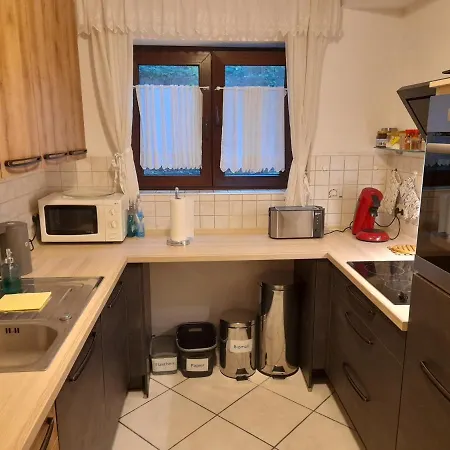 Souterrain Wohnung In Bensheim Buitenkant foto